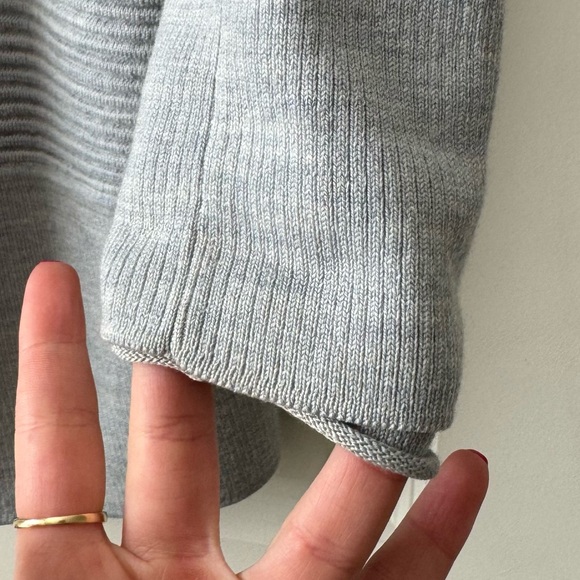 Lululemon Sit In Lotus Wrap II - Picture 8 of 10